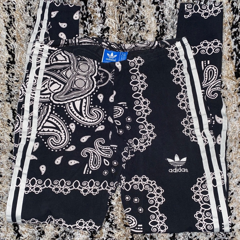 Adidas leggings